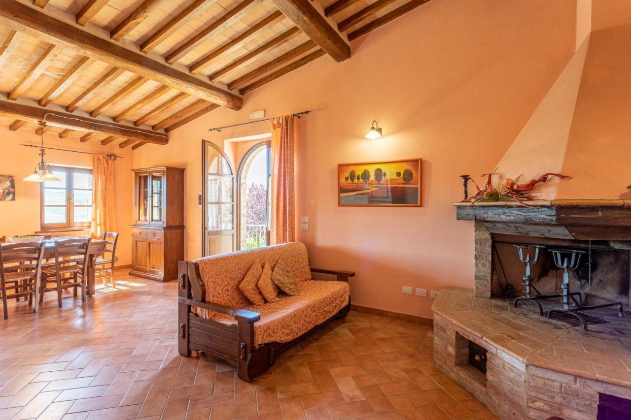 Agriturismo S. Eurosia Montalcino Exterior photo