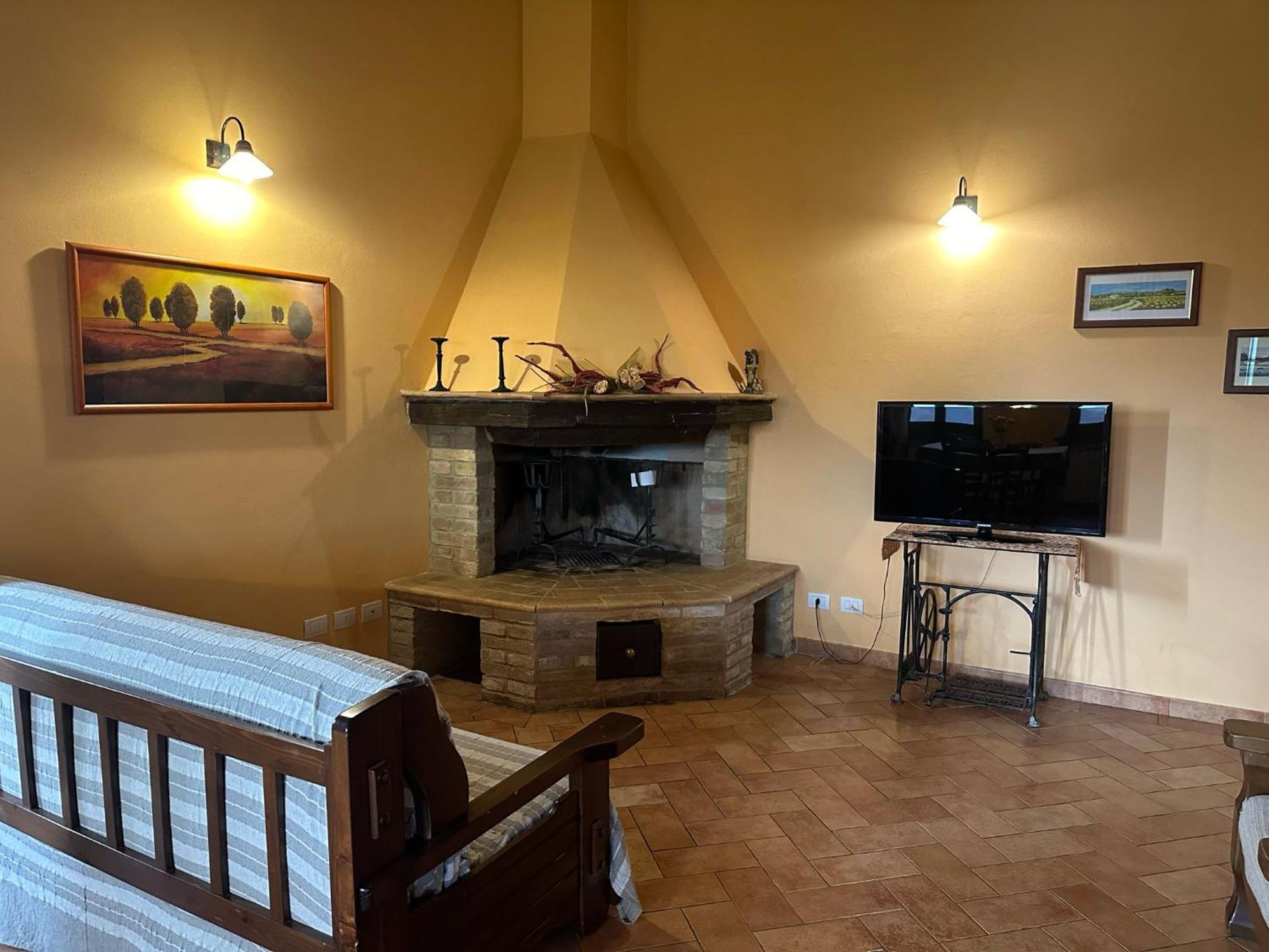 Agriturismo S. Eurosia Montalcino Exterior photo
